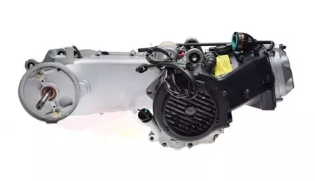Celoten motor 4T LJ150-QT4 s prostornino 150 cm3-2