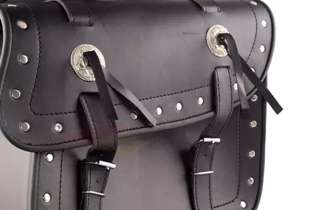 Sidetasker i klassisk læder med nitter 25L x2-3