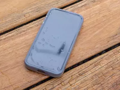 "Quad Lock Poncho iPhone 12 Mini" vandeniui atsparus telefono dėklas-2