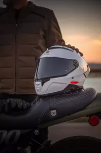 Kask motocyklowy integralny MT Helmets MT FF118SV Thunder 4 SV Solid A0 połysk perłowy biały L-13