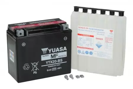 Les piles 12V sont des piles de 20 Ah Yuasa YTX20-BS.