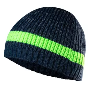 NEO PREMIUM žieminė kepurė su šviesą atspindinčiais elementais 50% vilna 50% akrilas - 81-624