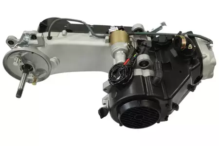 Horisontell motor 152QMI 125 cm3 GY6 4T Automatisk svart Moretti-2