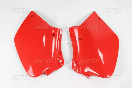 Plastikinių galinių šoninių dangtelių rinkinys UFO Honda XR 250R XR400R 96-10 raudona - HO03612069