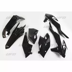 UFO plastični set črne barve - KTKIT518001