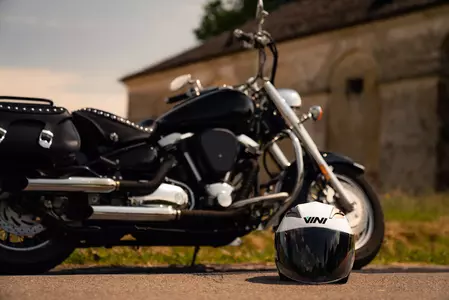 "Vini Corse" atviras motociklininko šalmas baltas blizgus XS-15